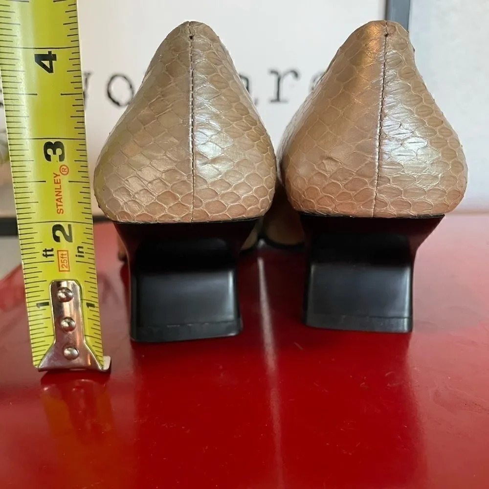 Moda Spana Faux Snake Skin Pumps Size 6M EUC